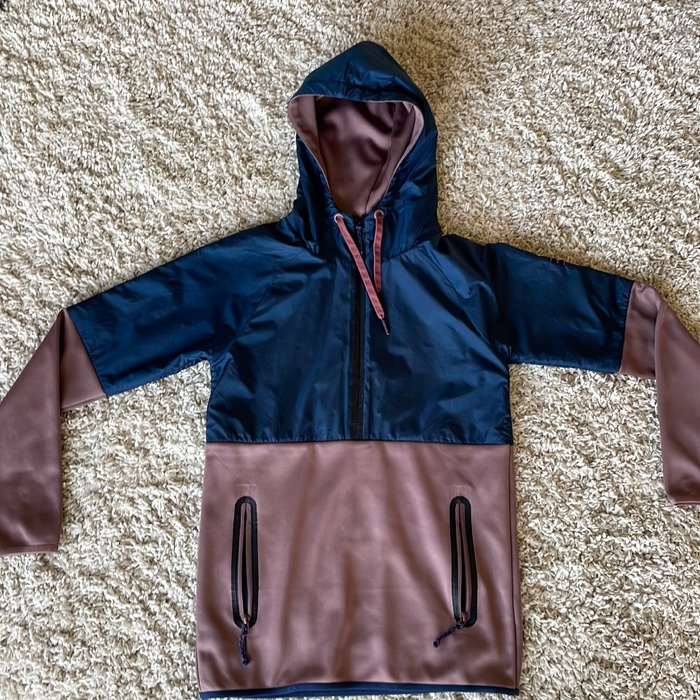 Armada Active Jacket Hoodie Small